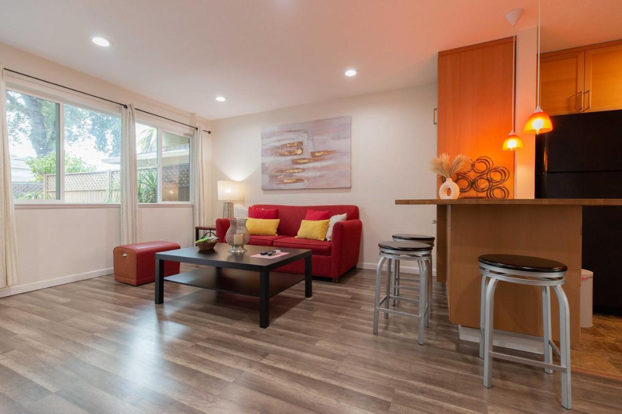 Redwood Place In Heart Of Silicon Valley Sunnyvale Luaran gambar